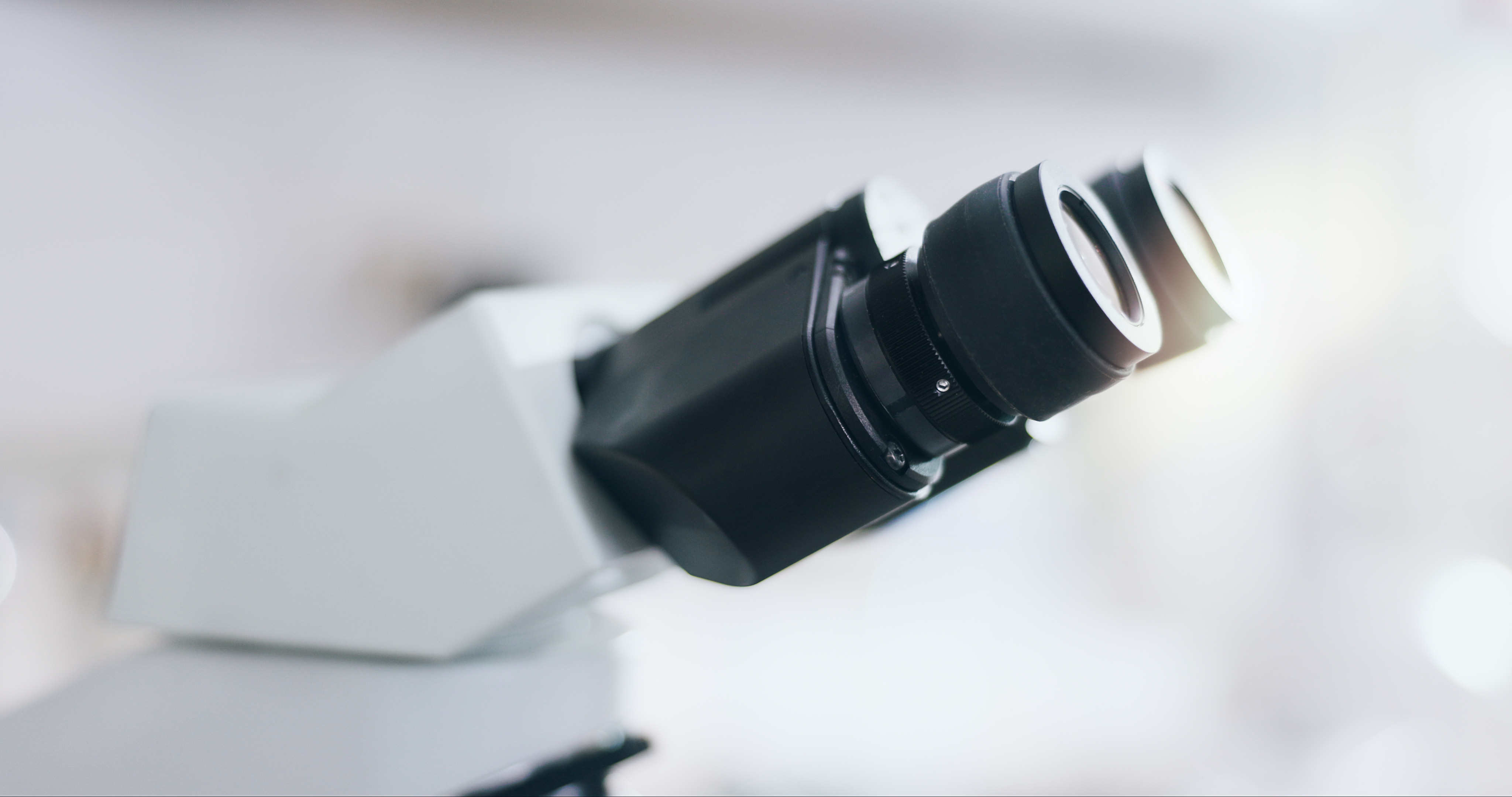 Microscop endodontic Dent For Life Cluj