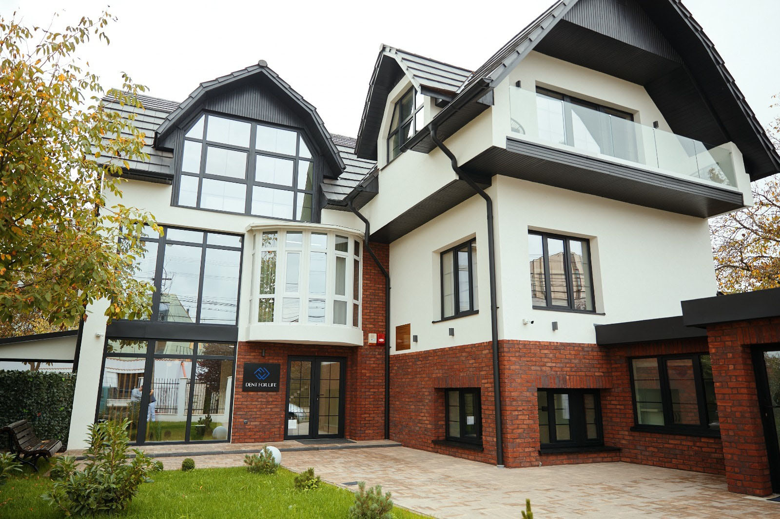 Centrul Dent For Life din Cluj-Napoca